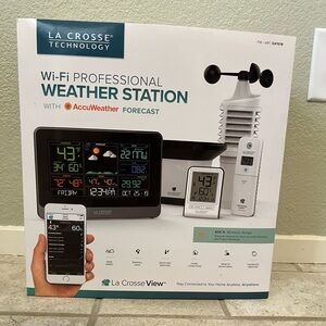 La Crosse Technology Wi-Fi Weather Station